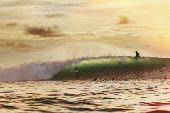 ocean kelly slater surf padang padang awesome tuberiding barrel