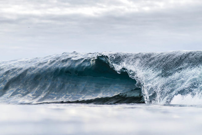 cean barrel blue underwater surf surf photography bodyboard guy surfing